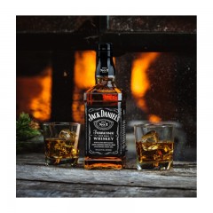 杰克丹尼（Jack Daniel's）洋酒 美国田纳西州 威士忌 进口洋酒 700ml （无盒）